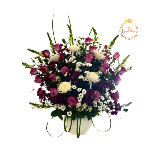 Elegant Floral Arrangement with Roses